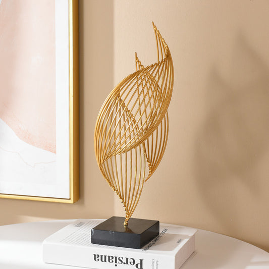 Golden Whirl Light : Modern Luxury Art Sculpture